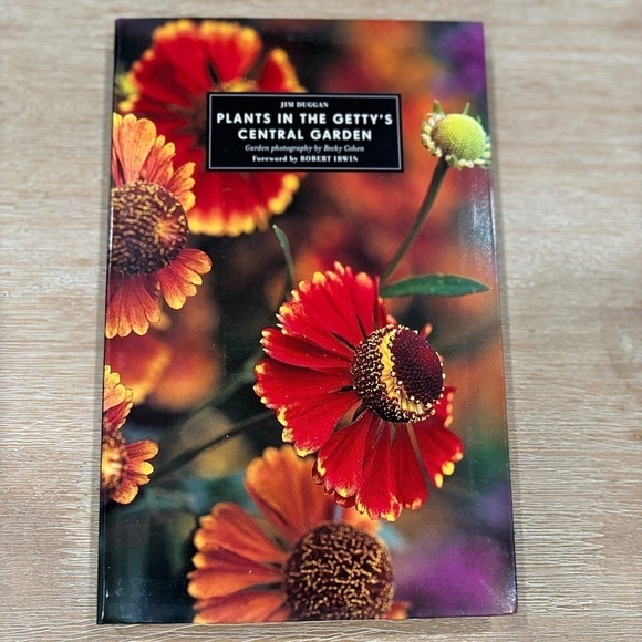 Art & Design Book Collection, Set of 6 Collector Resources - Picture 13 of 16